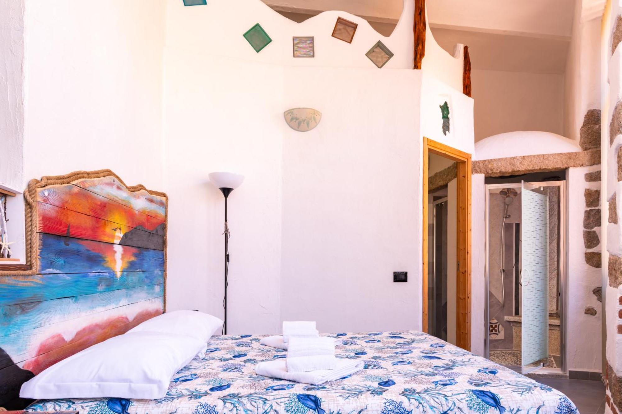 La Casa Di Dario Hotell La Maddalena  Exteriör bild